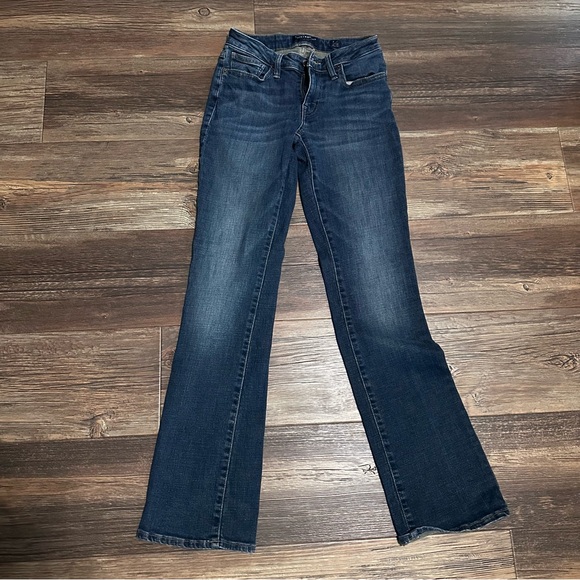 Lucky Brand Denim - LUCKY blue denim jeans Low rise boot LOLITA  2 26 R